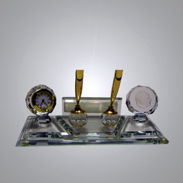 Kristal masa i̇simliği-m-113 m 113 kristal
